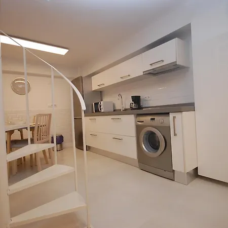 Holi Rent Salmedina